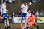 Erzielte nach 29 Sekunden die Buochser Führung: Patrik Gjidoda. (Bild: Boris Bürgisser, 24. März 2018)
