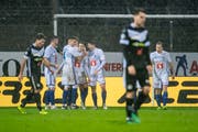 Jubel im Tessiner Regen: Ruben Vargas (Mitte) trifft zum FCL-Sieg doppelt. (Bild: Pablo Gianinazzi/Keystone (Lugano, 10. November 2018)