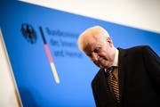 Noch-CSU-Chef und Bundesinnenminister Horst Seehofer. (Bild: Clemens Bilan/EPA, Berlin, 5. November 2018)