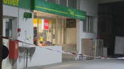 Die beiden Jugendlichen überfielen den BP-Tankstellenshop in Märstetten. (Bild: BRK News)