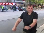 Stellte sich dem Angreifer in Melbourne mit einem Einkaufswagen entgegen: der 46-jährige Obdachlose Michael Rogers. (Bild: Channel 7/Screenshot)