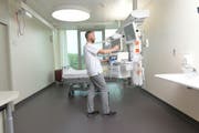 Ein Zimmer der neuen Intensivpflegestation. (Bild: PD)