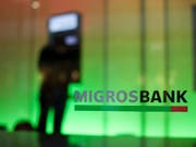 Nur noch Fixsaläre: Die Migros Bank schafft die Boni ab. (Bild: KEYSTONE/GAETAN BALLY)
