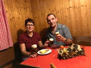 Marlis Signer, Skihus-Pächterin und Hansueli Rechsteiner, Betriebsleiter. (Bild: PD)