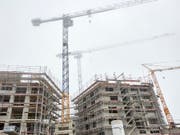 «Lage, Lage, Lage» ist bei Immobilieninvestoren nur noch zweitrangig. Das halten Experten für gefährlich. (Bild: KEYSTONE/CHRISTOF SCHUERPF)