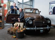 Stefan Born (hinten) und Chris Weingartner im Raiffeisen Unternehmerzentrum in Baar. (Bild: Stefan Kaiser (29. Oktober 2018))