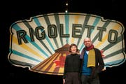 Intendantin Elisabeth Sobotka und Regisseur Philipp Stölzl präsentieren das Programm der Bregenzer Festspiele 2019. (Bild: Bregenzer Festspiele/Lisa Mathis)