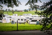 Ob Sinti, Roma oder Jenische: Fahrende sind in der Ostschweiz immer wieder anzutreffen. Wie hier im Gebiet Degenau-Höfrig im Sommer 2017.