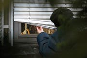 Auch in Gossau gehen Einbrecher zurzeit auf Beutezug. (Bild: Mareycke Frehner (8.Dezember 2015))