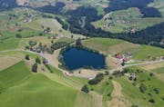 Auch der Wilersee fällt in die Gesamtrevision der Naturschutzgebiete. Bild: Stefan Kaiser (Menzingen, 1. Juli 2018)