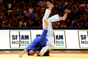 Evelyne Tschopp (links), die derzeit beste Schweizer Judoka, hier an der EM 2018 in Tel Aviv, wird ebenfalls an der Schweizer Meisterschaften im Athletik-Zentrum teilnehmen. (Bild: Ariel Schalit/AP)