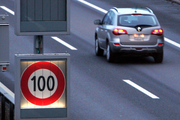 Die Geschwindigkeit auf der A14 ändert sich je nach Verkehrsaufkommen (Archivbild Zuger Zeitung)