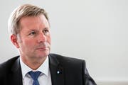 Finanzdirektor Marcel Schwerzmann informiert über die Reform. (Bild: Alexandra Wey/ Keystone, 5. September 2017)
