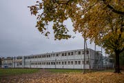 Das Schul-Provisorium Höfli. (Bild: Pius Amrein (Ebikon, 29. Oktober 2018))