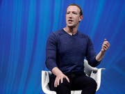 Facebook-Chef Mark Zuckerberg wusste laut eigenen Angaben nichts von einer Kampagne gegen Kritiker. (Bild: KEYSTONE/EPA/ETIENNE LAURENT)