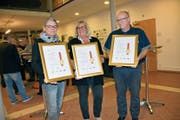 Von der terzStiftung ausgezeichnet: Jeannete Brändle, Susanna Niederer und Alfons Rutz. (Bild: IKS)