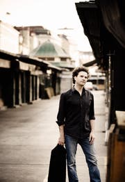 Trotz Kung-Fu kein Bruce Lee am Flügel: Andreas Haefliger spielt am Piano-Festival Mozart und Ravel. (Bild: Marco Borggreve)