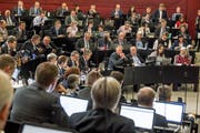 Der Luzerner Kantonsrat – hier bei der Debatte über das Budget 2019 – soll sich bereits im Dezember und Januar mit der Aufgaben- und Finanzreform 2018 befassen. (Bild: Nadia Schärli, 22. Oktober 2018)