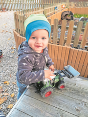 Dieser einjährige Knabe aus dem Kanton Luzern hat letztes Jahr kurz nach der Geburt seinen Vater verloren. Wir konnten ihn und seine Familie mit einem Beitrag unterstützen. (Bild: PD)