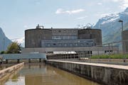 Im kommenden Jahr werden auch bei der ARA Altdorf diverse grössere Investitionen getätigt. (Bild: Urner Zeitung, Altdorf, 9. Juli 2015)