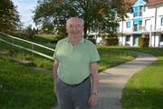 Der 86-jährige Kurt Eppisser hat in den 90er-Jahren zur Schaffung des Toggenburger Höhenwegs beigetragen. (Bild: Beat Lanzendorfer)