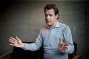 Carl Vevle beim Interview im Besuchsraum der Strafanstalt Zug. (Bild: Stefan Kaiser (Zug, 3. Oktober 2018))