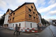 Das neue Seniorenzentrum befindet sich an der Gotthardstrasse 24 in Andermatt und ist unterirdisch direkt mit dem Gesundheitszentrum Ursern verbunden. (Bild: Urs Hanhart, 24. November 2018)