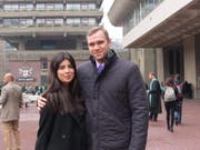Der brite Matthew Hedges und seine Frau. Der 31-Jährige, der in Abu Dhabi wegen Spionage zu lebenslanger Haft verurteilt worden war, wurde nun begnadigt und kann die VAE bald verlassen. (Bild: KEYSTONE/EPA DANIELA TEJADA/DANIELA TEJADA / HANDOUT)