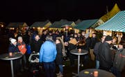 Der Weihnachtsmarkt in Tobel zog wiederum Hunderte Besucher an. (Bilder: Christoph Heer)