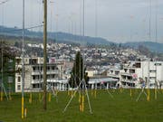 Die Zersiedelungsinitiative will die Ausdehnung der Bauzonen stoppen. Laut Bundesrat gibt es bessere Lösungen für das Problem. (Bild: KEYSTONE/SIGI TISCHLER)