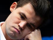 Magnus Carlsen hatte keine Lust, seinem Herausforderer auf den Zahn zu fühlen. (Bild: KEYSTONE/EPA/FACUNDO ARRIZABALAGA)