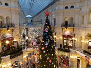 Exklusives Warenhaus: Das Kaufhaus GUM in Moskau gibt es seit 125 Jahren. (Bild: 19.11.18) (Bild: KEYSTONE/AP/ALEXANDER ZEMLIANICHENKO)