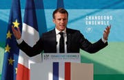 Emmanuel Macron während seiner Erklärung im Pariser Élysée-Palast. (Bild: Ian Langsdon/AP; 27. November 2018)