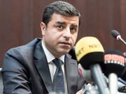 Selahattin Demirtas, ehemaliger Vorsitzender der pro-kurdischen Oppositionspartei HDP, war im November 2016 unter Terrorvorwürfen verhaftet worden. Der Europäischen Gerichtshofs für Menschenrechte verlangte seine Freilassung (Bild: KEYSTONE/LUKAS LEHMANN)