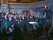 Der Gospelchor Singing4you gab unter der Leitung von Dietmar Siegmund einmal mehr ein wunderbares Konzert. (Bild: Ulrike Huber)
