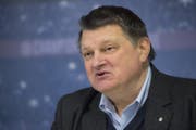 Gaudenz F. Domenig muss einen Nachfolger für Arno Del Curto finden. (Bild: Freshfocus)