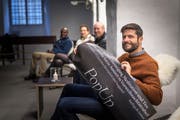 Matthias Wenk von der Cityseelsorge im temporären Ort der Stille. (Bild: Michel Canonica)
