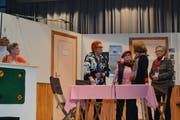 Die Silberfüchse begeistern auch mit ihrer neusten Produktion das Publikum. (Bild: Adi Lippuner)