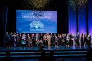 Die Gewinner der Limmex-Medaille mit anderen Gästen und den Jurymitgliedern am Mittwochabend im KKL. (Bild: PD)