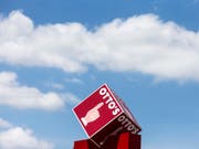 Erkennt in der Schweiz fast jeder: Das Logo von Otto's war Teil des Namensstreits. (Bild: Alexandra Wey/Keystone)