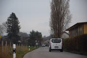 An der Salenstrasse zwischen Niederstetten und der Stationsstrasse führt kein Radweg entlang. (Bild: Tobias Söldi)