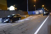 Wo sich der Unfall ereignete: Die Einmündung auf die Langnauerstrasse. (Bild: Luzerner Polizei (Dagmersellen, 29. November 2018))