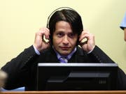 Der frühere bosnisch-muslimishce Militärkommandant Naser Oric ist in einem Prozess um Kriegsverbrechen freigesprochen worden. (Bild: KEYSTONE/AP TRIBUNAL POOL/ZORAN LESIC)