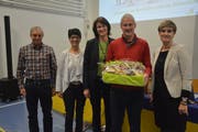 Erwin Bischof, Judith Köchli Maike Scherrer und Maria Hänsli verabschieden David Moyses (2. v. r.). (Bild: Monika Wick)