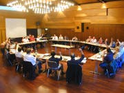 Auch im 2004 abgeschafften Stadtparlament von Rorschach waren die Frauen in der Minderheit. (Bild: Rudolf Hirtl; Dezember 2004)