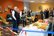Bild von der Eröffnung des alten Treffpunkts in Steinhausen im März 2018.(Zuger Zeitung: Maria Schmid)