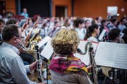 Probensonntag in der Konvikthalle: die Bassklarinetten im Cinemusic-Projektorchester. (Bild: Andrea Stalder)