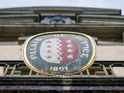 Das Walliser Kantonsgericht hat einen heute 32-jährigen Mann verurteilt, der vor vier Jahren eine Frau in Martigny mit einer Axt angegriffen und verletzt hatte. (Bild: KEYSTONE/CHRISTIAN MERZ)