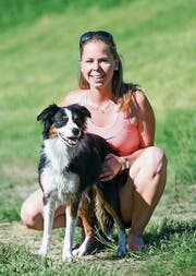 Der grösste Erfolg in ihrer Agility-Laufbahn erreicht: Sandra Loosli und Lane von der Hundeschule Team Training Sennwald. (Bild: PD)