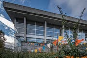 Aussenansicht des Neubads in Luzern. (Bild: Pius Amrein, 12. Oktober 2018)